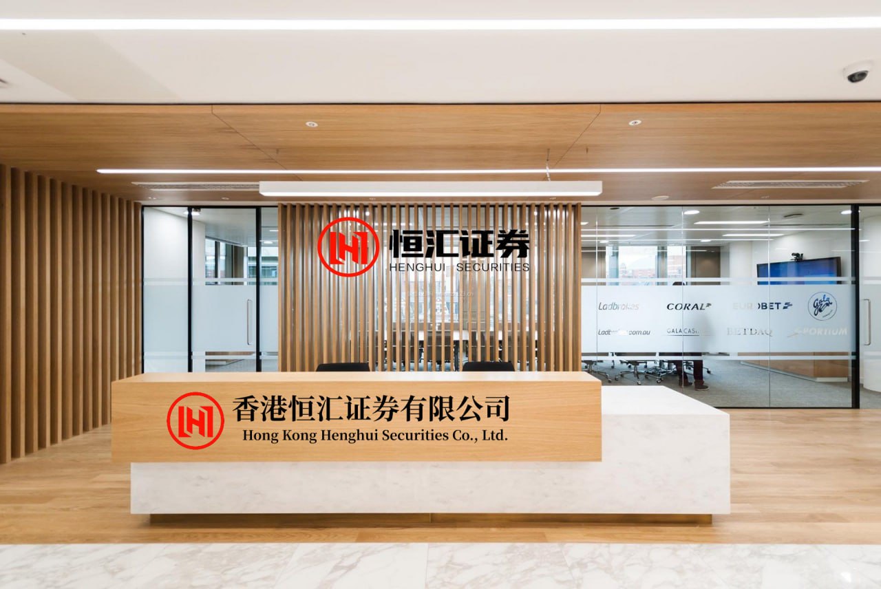 优配合伙人官网 豪言已习惯拿冠军 张雪“自大”了吗 赛季第四冠引发热议